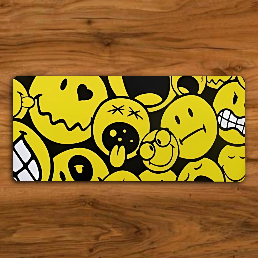 Yellow expression smile - Gaming Pad